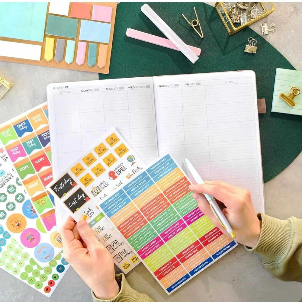 Clever Fox Teacher Planner Brand New